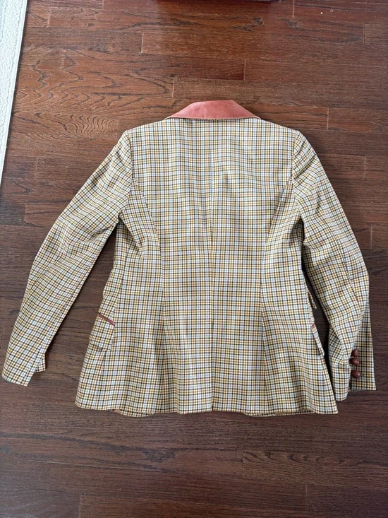 Chic Riding Jacket - Picture 4 of 4